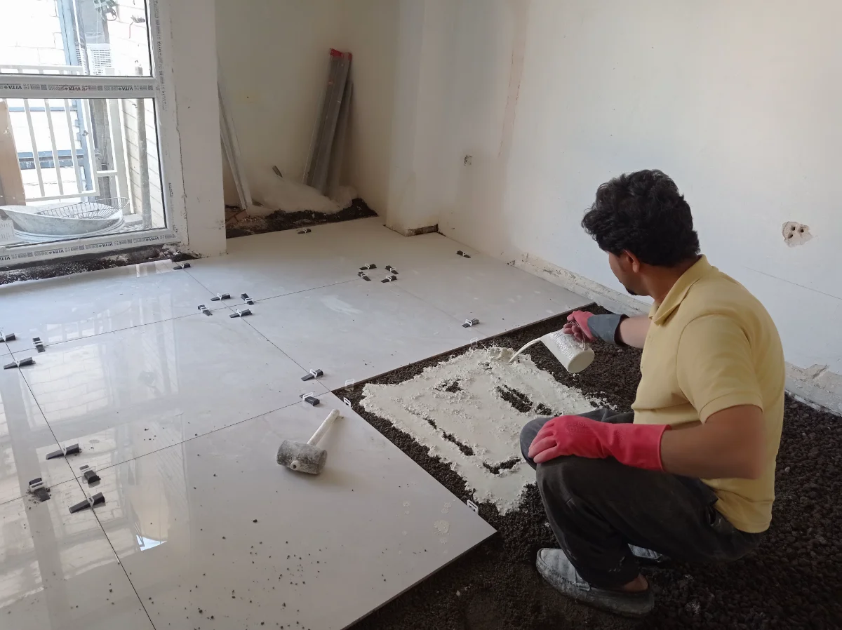 کاشیکار کاشی‌کار سرامیک کارگچکار گچبر