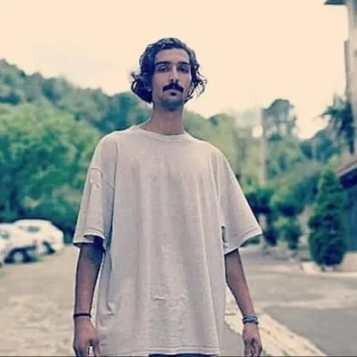 متخصص