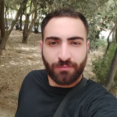 متخصص