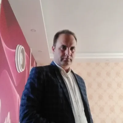 متخصص