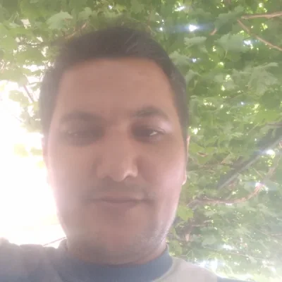 متخصص