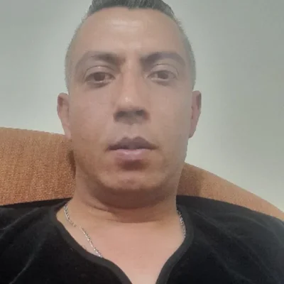 متخصص