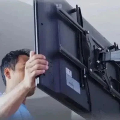 ماهان شکیبا